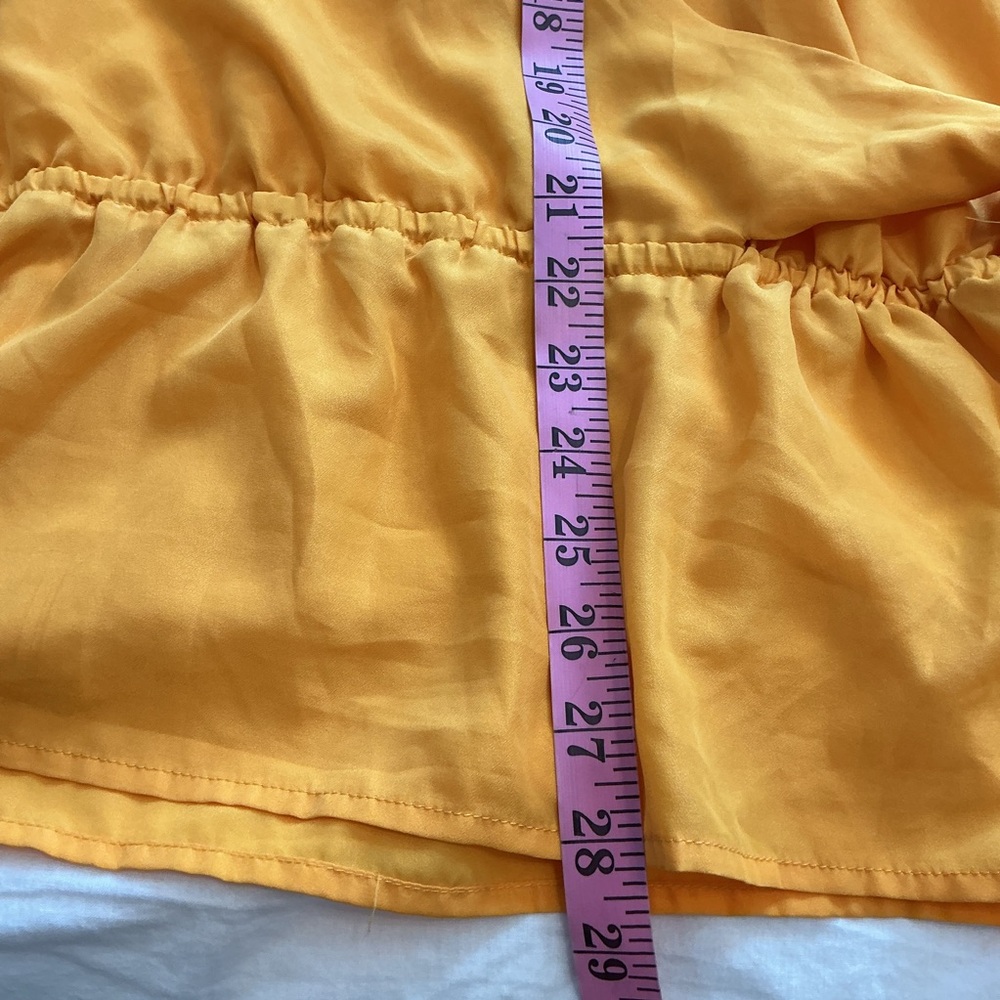 Michael Kors Gold/ Yellow Faux Wrap Side Tie Sleeveless Peplum Top Size Large - Picture 5 of 8